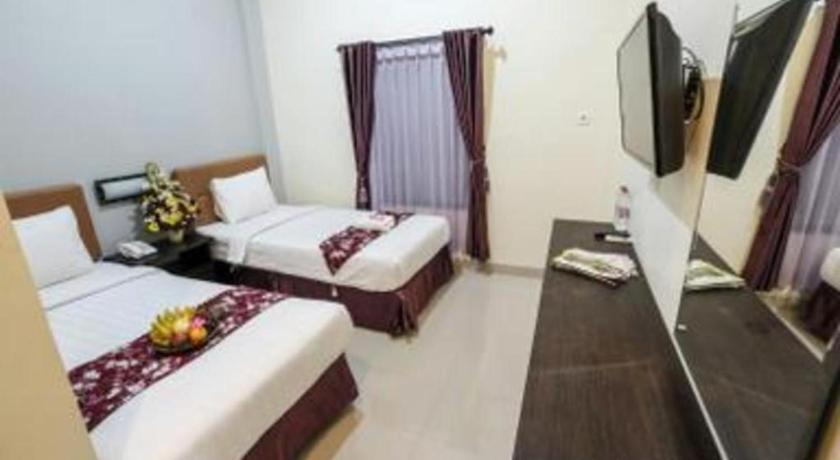 Malioboro Garden Hotel Джокьякарта Экстерьер фото